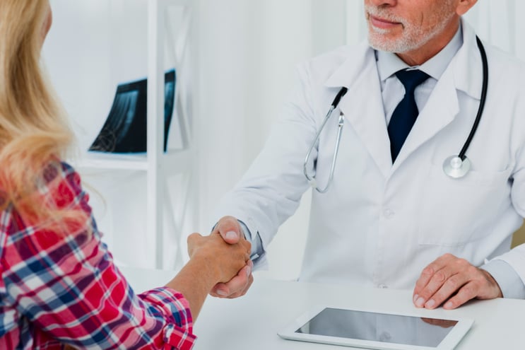consulta médica extranjero