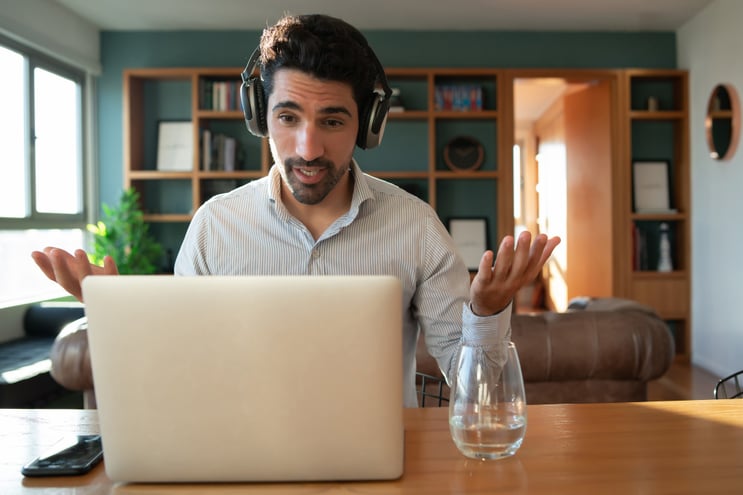 practicar hablar en Inglés